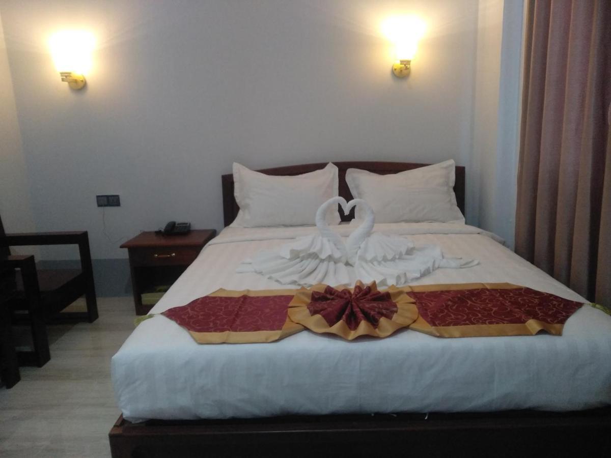 Mandalar May One Hotel Mandalaj Zewnętrze zdjęcie