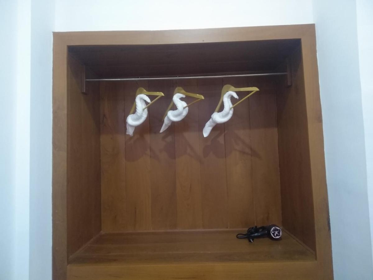 Mandalar May One Hotel Mandalaj Zewnętrze zdjęcie