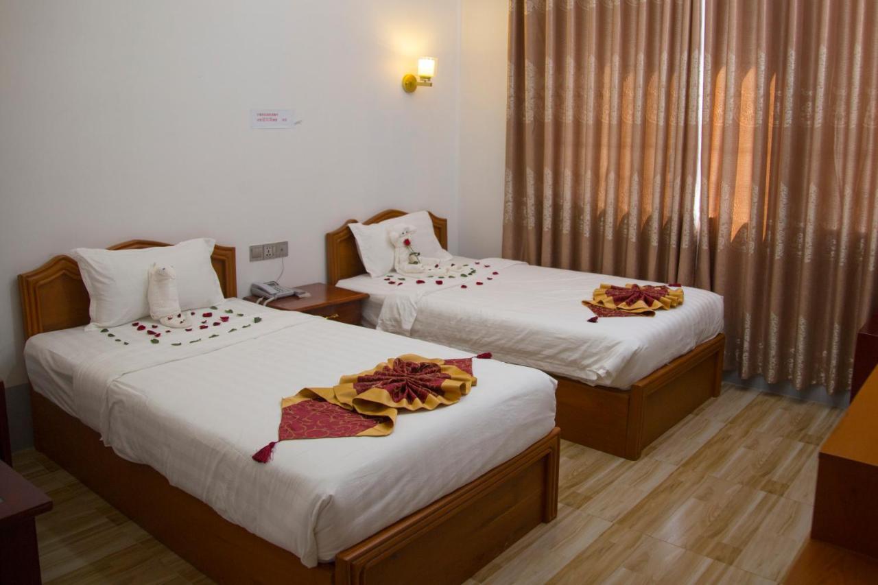 Mandalar May One Hotel Mandalaj Zewnętrze zdjęcie
