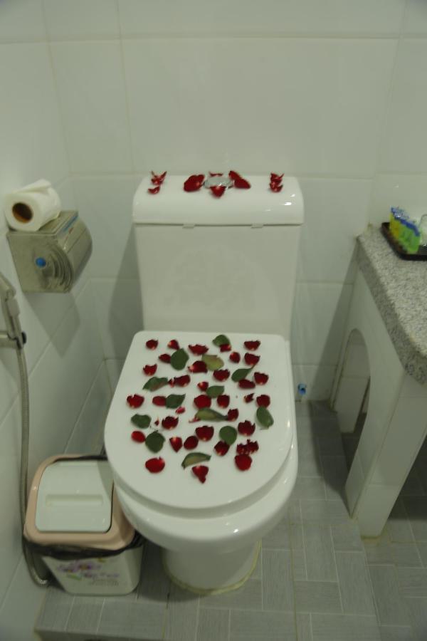 Mandalar May One Hotel Mandalaj Zewnętrze zdjęcie